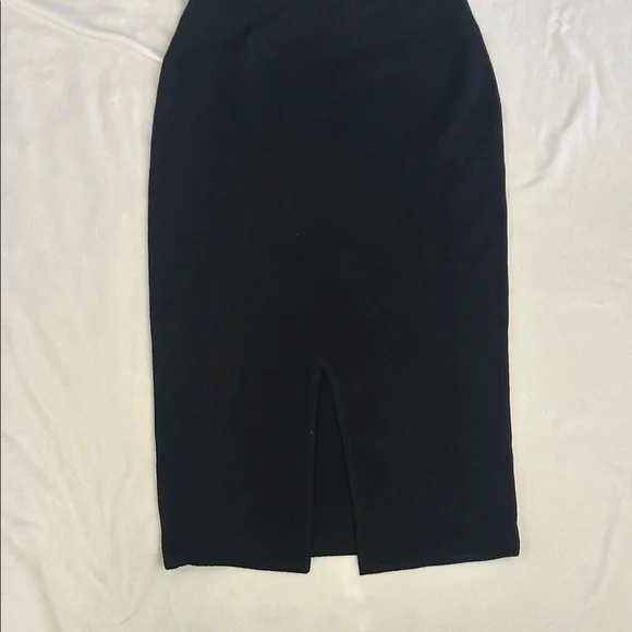 St. John Basics Black skirt - Picture 4 of 9